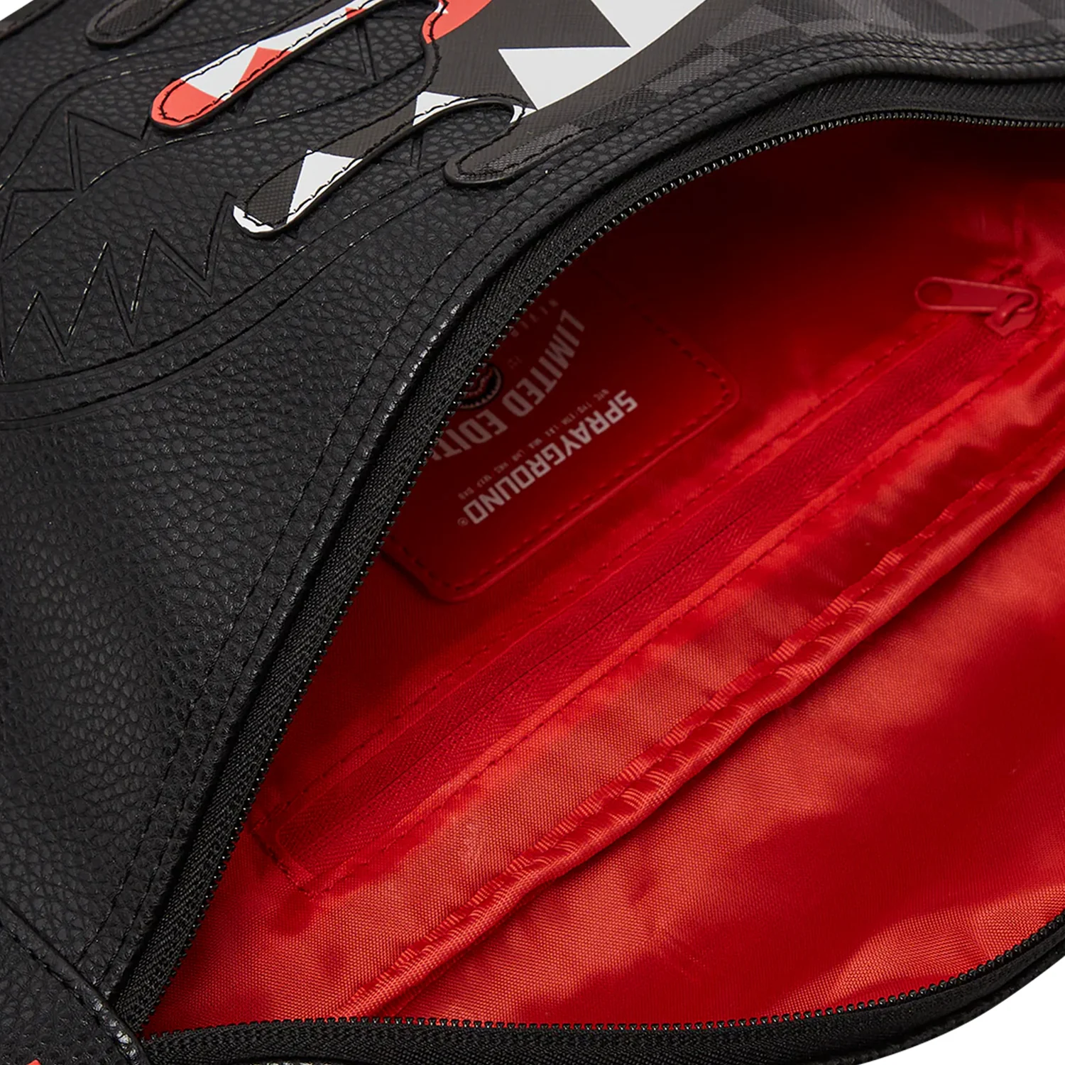Canguro Urbano Unisex Sprayground Cangurera Unfinished Shark - Imagen 4