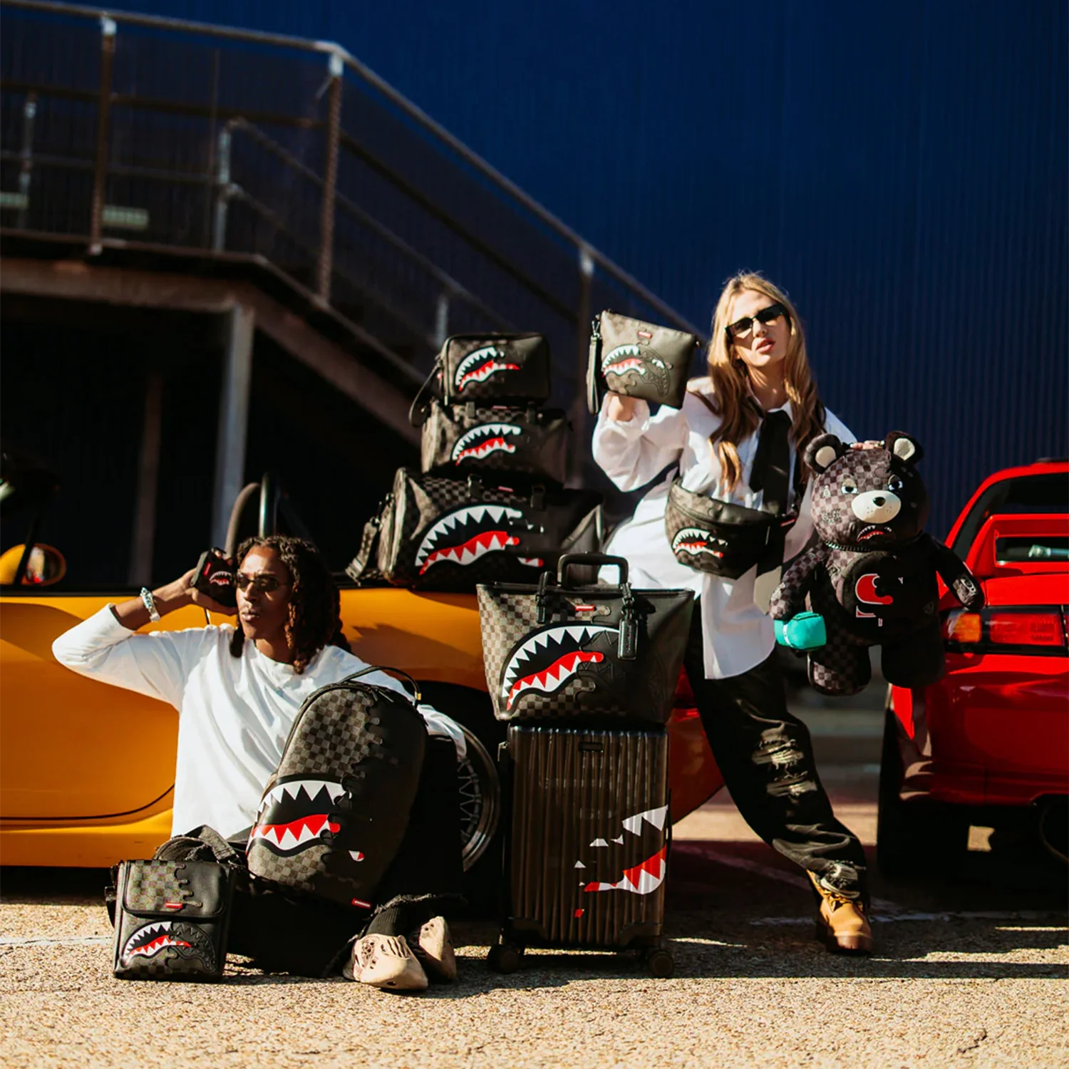 Canguro Urbano Unisex Sprayground Cangurera Unfinished Shark - Imagen 6